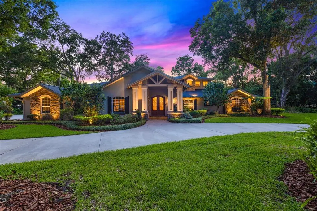 Exterior of 1830 McCauley Road, Clearwater, Florida