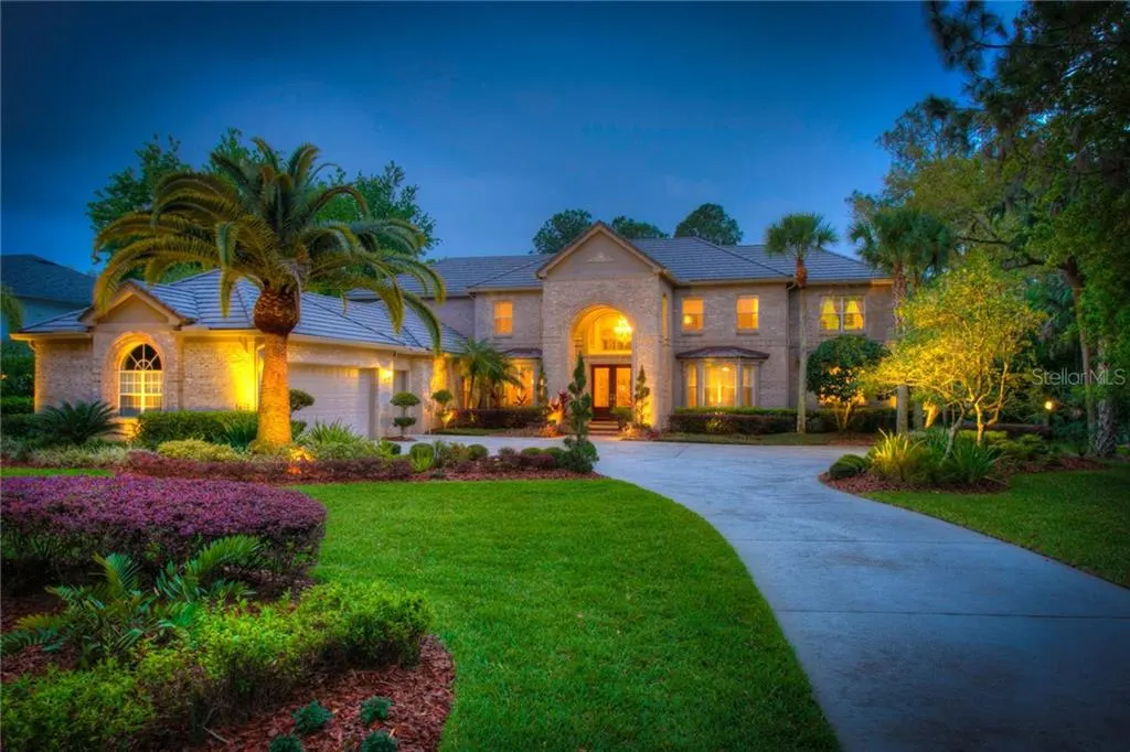 Exterior of 6415 East Maclaurin Drive, Tampa, Florida